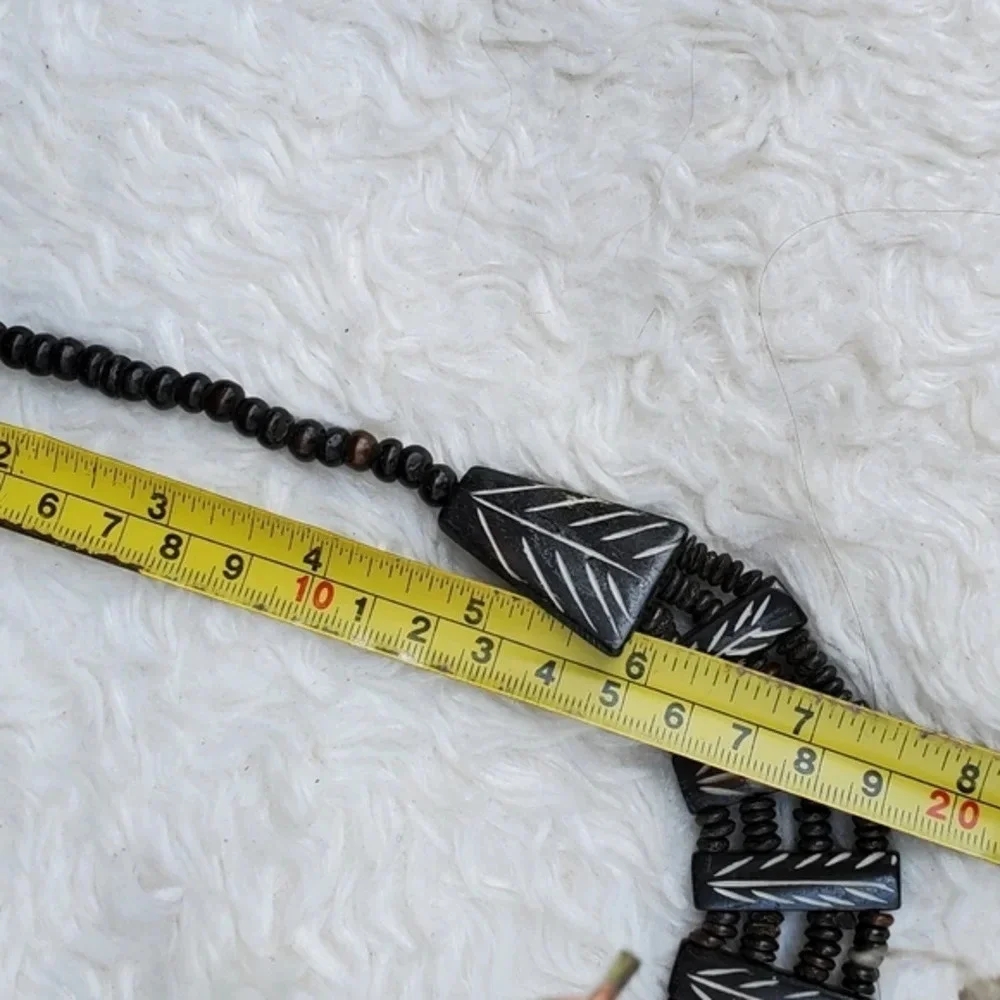 Vintage boho wood etched necklace‎